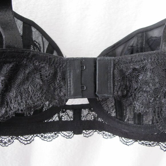 Like New - Frederick's of Hollywood Drew Bra - 32D - Picture 12 of 14